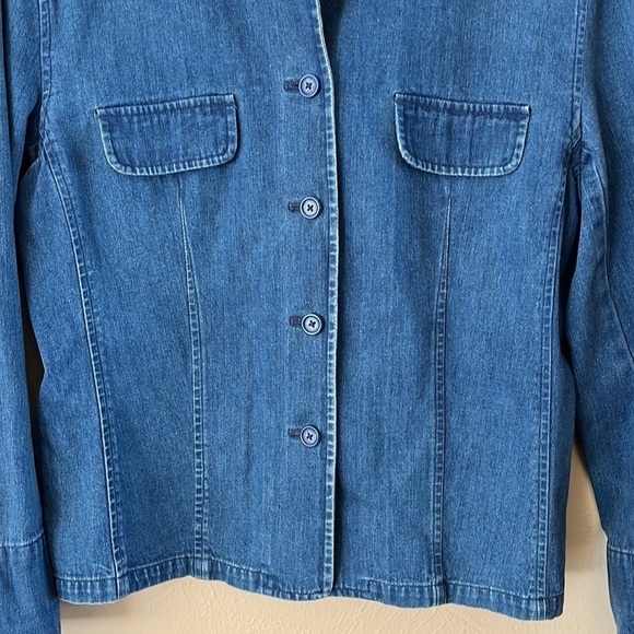 Talbots denim jacket pocket flaps on front size seam detail medium petite - Picture 3 of 16